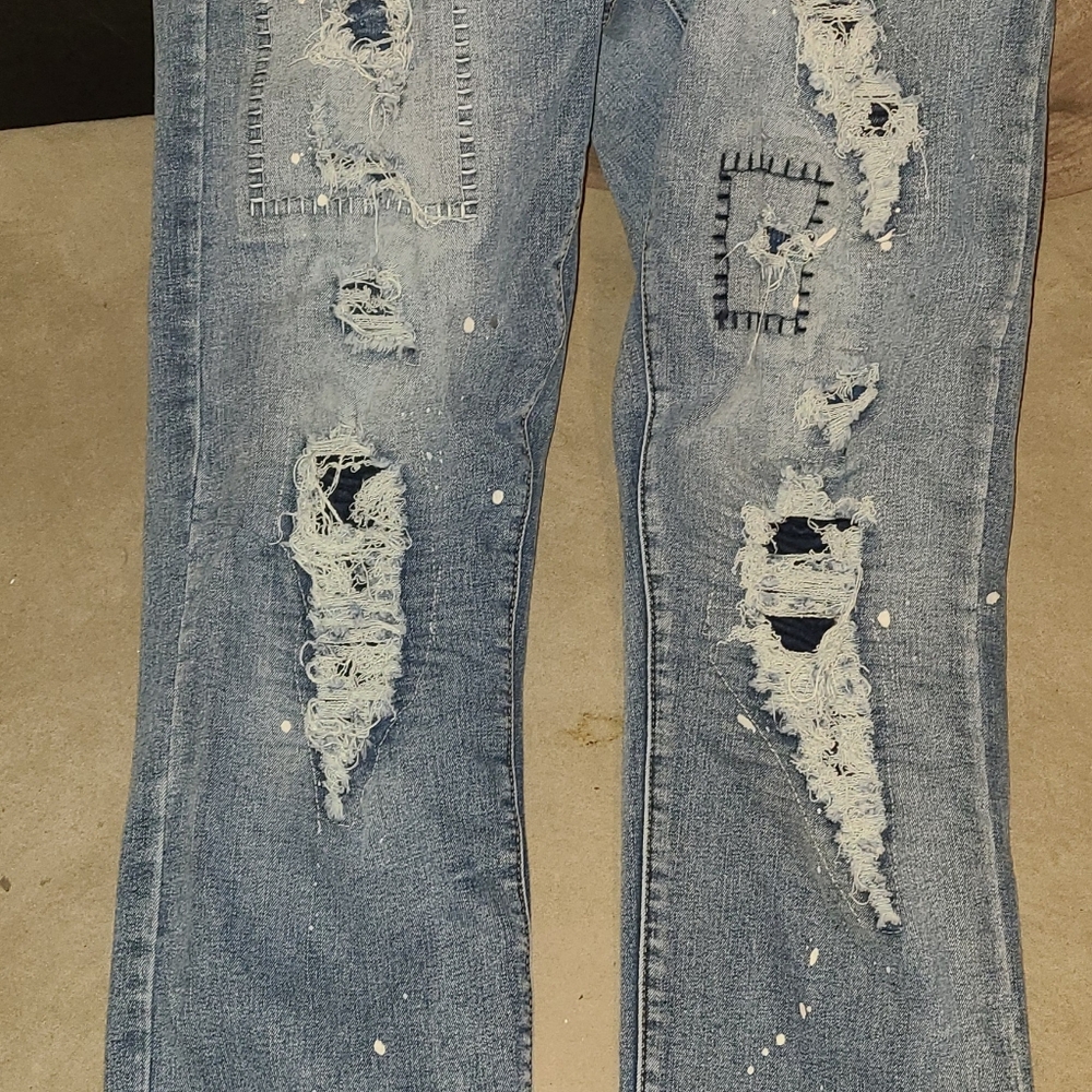 Rue21 Distressed Blue Jeans